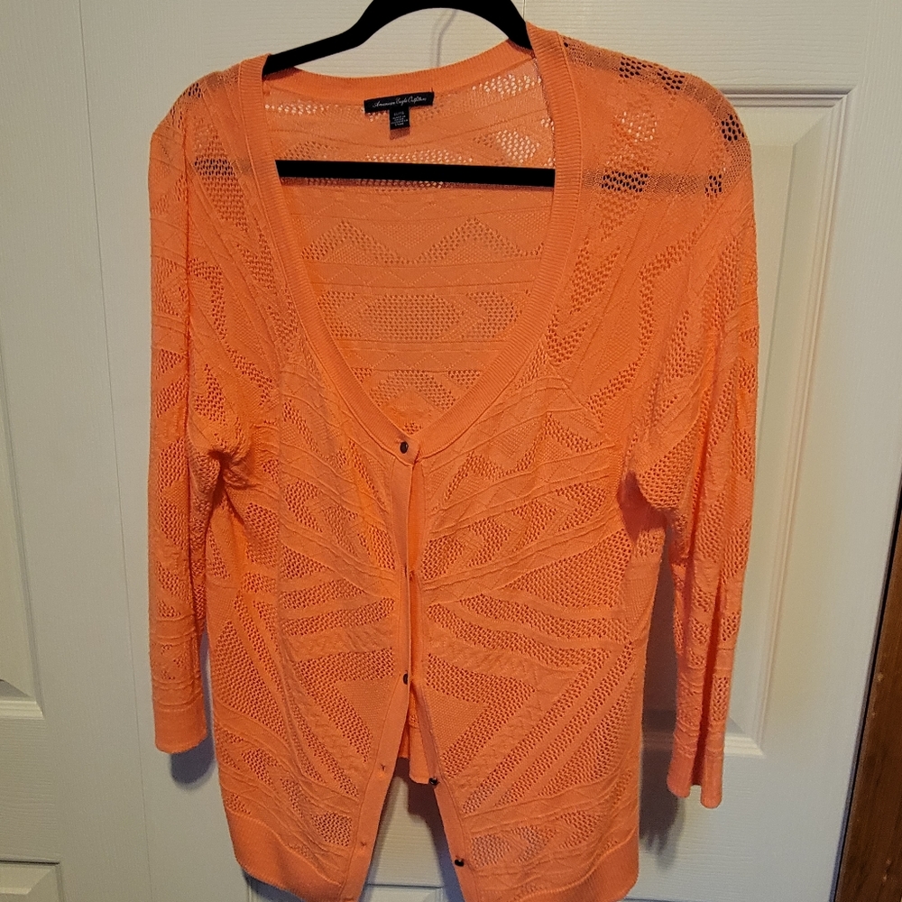 NWOT American Eagle Lightweight 3/4 Sleeve Cardigan with Buttons